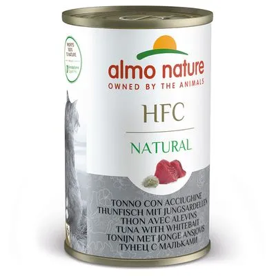 almo nature HFC Natural kattenvoer, tonijn met jonge ansjovis. Tekst: 'Tuna with whitebait', afbeelding van vis en kat zichtbaar op het blik.