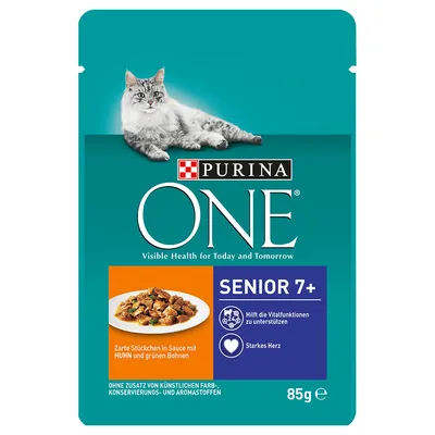 Purina ONE Senior 7+ comida húmeda para gatos, trozos en salsa con pollo y judías verdes, 85 g. Texto visible en alemán e inglés.