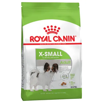 Royal Canin X-Small Adult -koiranruoka, näkyvissä teksti: all very small dogs up to 4 kg, kuva pienestä koirasta, maininnat healthy transit ja coat condition, nappuloiden kuva