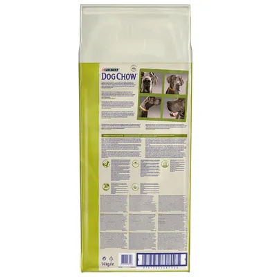 Purina Dog Chow Verpackung mit Produktinformationen, Bildern von Hunden und Fütterungsempfehlungen. Gewicht: 14 kg.