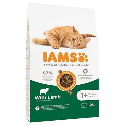 IAMS kattenvoer met lam, 10 kg zak. Tekst: 87% dierlijk eiwit, 100% complete & gebalanceerde voeding, geschikt voor katten vanaf 1 jaar. Zonder tarwe, kunstmatige kleur- en smaakstoffen.