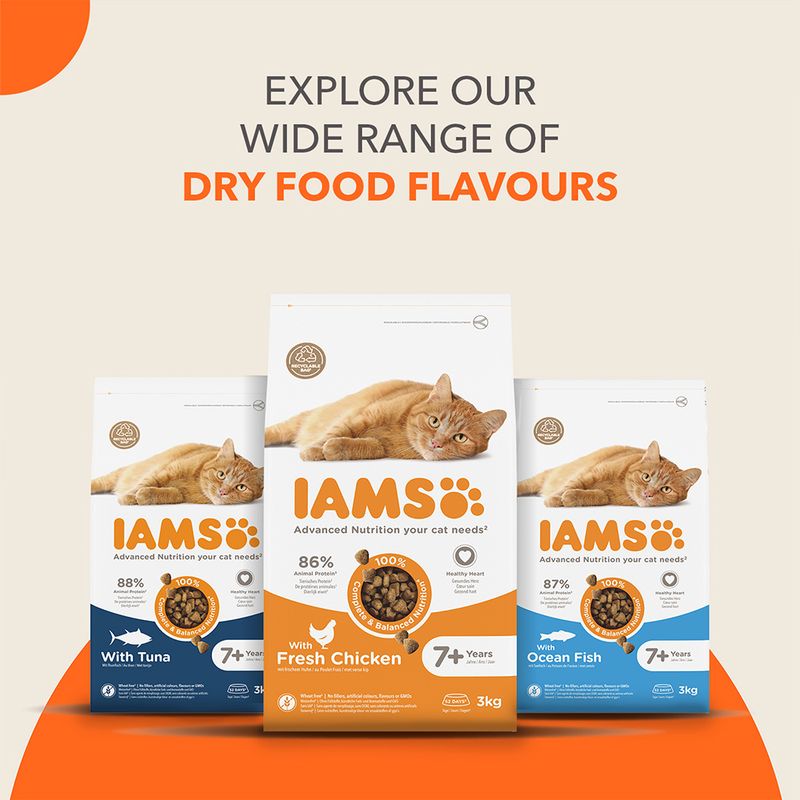 IAMS krmivo pre mačky 7+ rokov, príchute Fresh Chicken, With Tuna, Ocean Fish, balenie 3 kg. Viditeľné texty: 86–88 % živočíšnych bielkovín, 100 % kompletná a vyvážená strava.