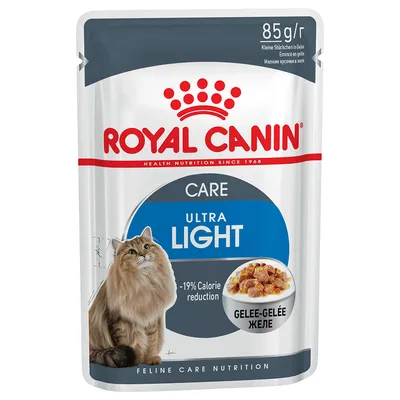 Royal Canin Care Ultra Light 85 г, -19% Calorie reduction, парчета в желе, изображение на котка и купичка с храна. Видим текст: Gelee-желе.