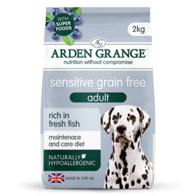 Arden Grange sensitive grain free adult food, 2kg. With superfoods, rich in fresh fish, maintenance and care diet, naturally hypoallergenic, made in the UK.
