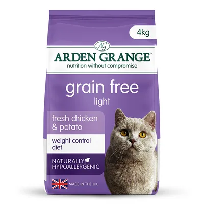 Grain free light food with fresh chicken and potato, weight control diet, naturally hypoallergenic, 4kg, made in the UK.