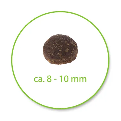 Yksi ruskea nappula, halkaisija noin 8–10 mm, teksti: ca. 8–10 mm