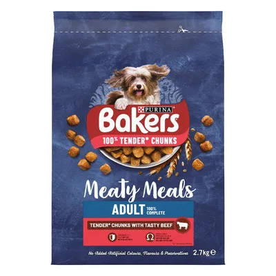 Bakers Meaty Meals Adult, 100% tender chunks with tasty beef, no added artificial colours, flavours or preservatives, 2.7kg bag, suitable for adult pets.