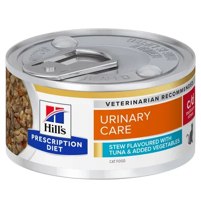 Boîte Hill's Prescription Diet Urinary Care, stew flavoured with tuna & added vegetables, c/d multicare stress, recommandé par vétérinaires, aliment pour chat visible sur l’étiquette.