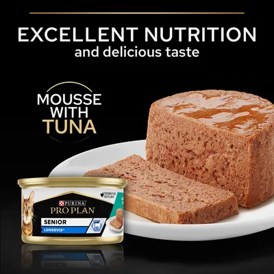 PURINA PRO PLAN Senior Longevis macskaeledel tonhalas mousse, konzerv és felszeletelt eledel tányéron. Felirat: EXCELLENT NUTRITION and delicious taste, MOUSSE WITH TUNA. PURINA PRO PLAN Senior Longevis macskaeledel tonhalas mousse, konzerv és felszeletelt eledel tányéron. Felirat: EXCELLENT NUTRITION and delicious taste, MOUSSE WITH TUNA.