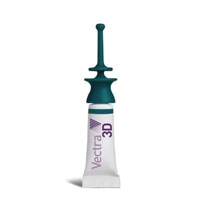 Pipette avec bouchon vert foncé, texte visible : Vectra 3D