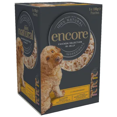 Кутия encore Chicken Selection in Jelly, 5 x 100g пауча. Видими надписи: 100% natural ingredients, 2 x chicken breast, 2 x chicken breast ham & vegetables, 1 x chicken breast salmon & vegetables.