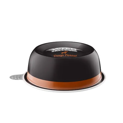 Wild Freedom Deep Forest Nassfutter in schwarzer und brauner Verpackung mit Hirsch-Symbol.