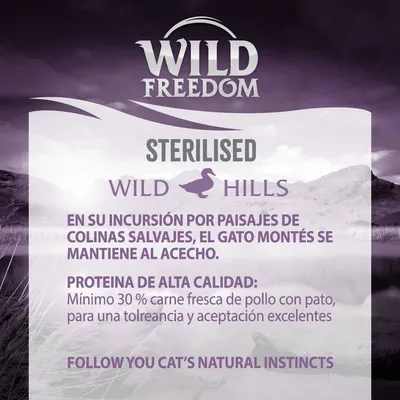 Wild Freedom Sterilised Wild Hills. Proteína de alta calidad: mínimo 30 % carne fresca de pollo con pato, para una tolerancia y aceptación excelentes. Texto en inglés: Follow your cat’s natural instincts.
