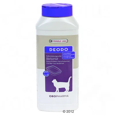 Versele-Laga Oropharma DEODO désodorisant de litière pour chat, parfum à la lavande, flacon avec couvercle violet, texte multilingue visible sur l’étiquette.