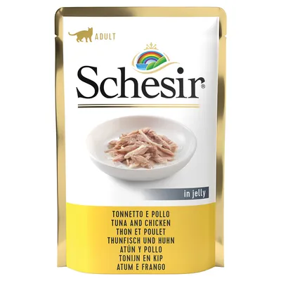 Schesir Adult tuňák a kuře v želé. Produktový obrázek se žlutým obalem a miskou s kousky masa.