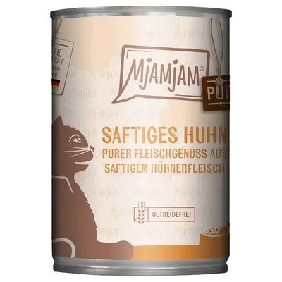 Mjamjam Saftiges Huhn, purer Fleischgenuss aus saftigem Hühnerfleisch, getreidefrei. Tekst in het Duits zichtbaar op verpakking.