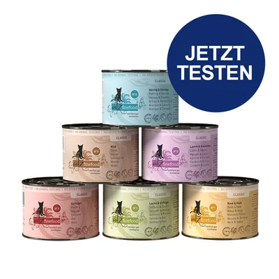 catz finefood Classic Nassfutter in verschiedenen Sorten: Hering & Shrimps, Wild, Lamm & Kaninchen, Geflügel, Lachs & Geflügel, Rind & Kalb. Jetzt testen.
