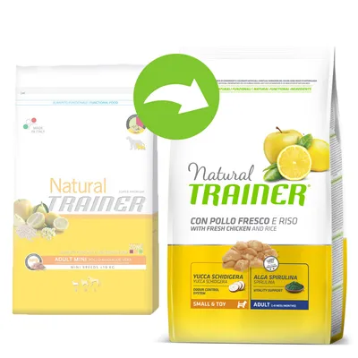 Natural Trainer -koiranruokapakkausten uudistuminen: vanha ja uusi pakkaus vierekkäin, näkyvissä tekstit 'CON POLLO FRESCO E RISO', 'YUCCA SCHIDIGERA', 'ALGA SPIRULINA', 'ADULT SMALL & TOY'.