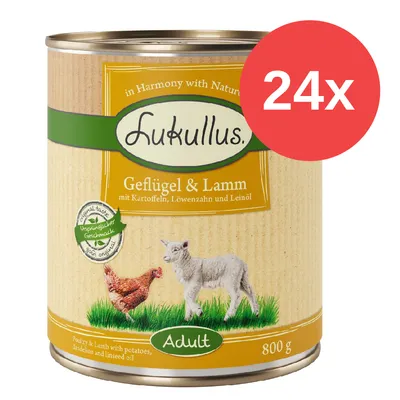 Lata de comida Lukullus Geflügel & Lamm, 800 g, con texto '24x'. Ingredientes visibles: ave y cordero con patatas, diente de león y aceite de lino. Indicado para Adult.