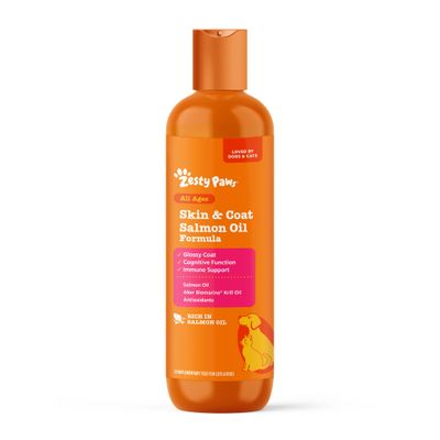 Zesty Paws Skin & Coat Salmon Oil Formula for all age groups. Contains salmon oil, krill oil, antioxidants. Supplementary food for dogs and cats.