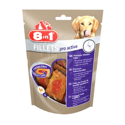 8in1 FILLETS pro active, Chicken Fillet, Nutri-Center, verpakking met afbeelding van hond en kipfilet. Tekst in meerdere talen over glucosamine en chondroïtine.