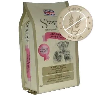 Simpsons Premium Adult Sensitive Salmon & Potato koiranruokapakkaus, viljaton-merkki, teksti: GRAIN FREE 45% Salmon, HYPOALLERGENIC, No Grain, No Soya, No Dairy, paino 2 kg Simpsons Premium Adult Sensitive Salmon & Potato koiranruokapakkaus, viljaton-merkki, teksti: GRAIN FREE 45% Salmon, HYPOALLERGENIC, No Grain, No Soya, No Dairy, paino 2 kg