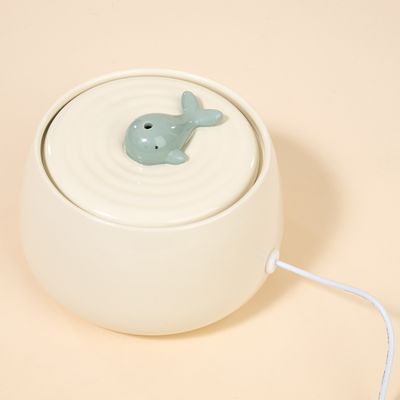 TIAKI keramická fontána na pitie veľryba