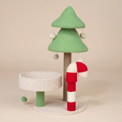 Drapak z zielonym motywem drzewa, wiszącymi piłkami, białą powierzchnią do leżenia i czerwono-białą zabawką. Drapak z zielonym motywem drzewa, wiszącymi piłkami, białą powierzchnią do leżenia i czerwono-białą zabawką.