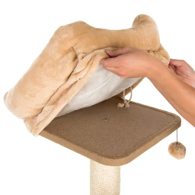 Tiragraffi con imbottitura beige rimovibile. Mani mostrano la facile rimozione dell’imbottitura per pulizia o sostituzione.