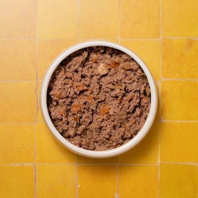 Pooch and Mutt Wet Dog Food - Chicken & Beef - Multibuy: 24 x 375g