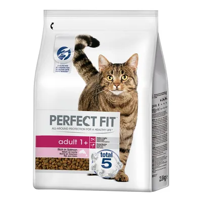 PERFECT FIT adult 1+ Rich in Salmon kattefoder, total 5, 2,8 kg. Tekst: All-around protection for a healthy life, vitality & agility, strong muscles. Billede af kat på posen.
