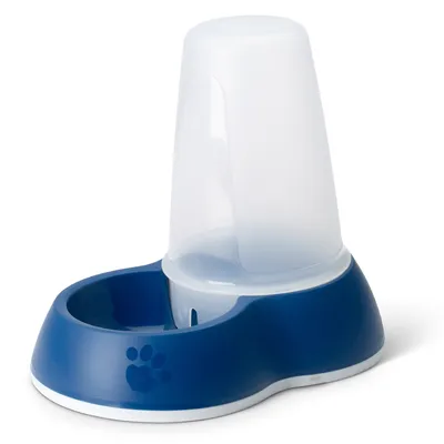 Distributore automatico per animali in plastica blu e trasparente, con ciotola integrata e serbatoio verticale. Zampa stilizzata visibile sul lato della base.