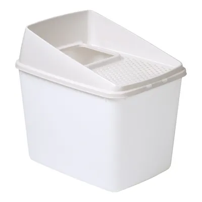 Hvid kattebakke i plastik med forhøjet bagkant og perforeret låg, indgangshul foran. Ingen synlige mærker eller tekst. Hvid kattebakke i plastik med forhøjet bagkant og perforeret låg, indgangshul foran. Ingen synlige mærker eller tekst.