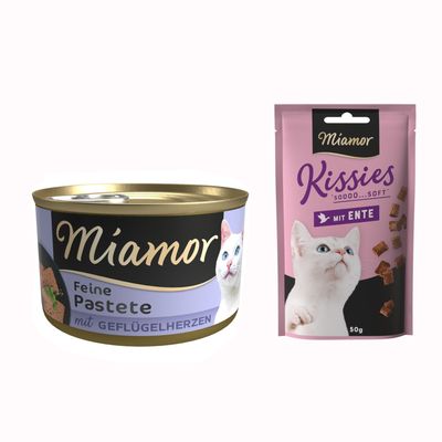 Miamor Feine Pastete mit Huhn, boîte de pâtée pour chat avec image d’un chat blanc et texte en allemand sur l’étiquette.
