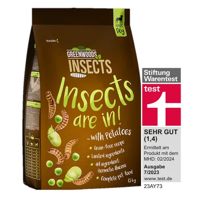 Sac Greenwoods Insects pour chien adulte, 1,5 kg. Texte visible : Insects are in! with potatoes, grain-free recipe, limited ingredients, Hermetia illucens. Stiftung Warentest test 1 sehr gut (1,4). Sac Greenwoods Insects pour chien adulte, 1,5 kg. Texte visible : Insects are in! with potatoes, grain-free recipe, limited ingredients, Hermetia illucens. Stiftung Warentest test 1 sehr gut (1,4).