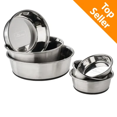 Ciotole Hunter in acciaio inox di varie dimensioni, impilabili, con base antiscivolo. Testo visibile: Top Seller. Adatte per cibo o acqua per pet.