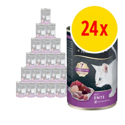 Miamor Feine Beute -kissanruoka, 24 purkkia. Etiketissä valkoinen kissa, teksti: 7 Sieben Sorten, Mit Ente, Getreidefrei.