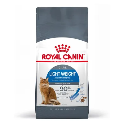 Sachet Royal Canin Care Light Weight pour chats, texte visible : Helps limit weight gain, over 90 % of cats achieved a healthy weight in 8 weeks, image d’un chat roux à poils longs.