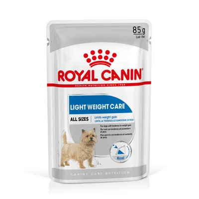 Plic Royal Canin Light Weight Care pentru câini, 85 g. Text vizibil: All Sizes, Limits weight gain, imagine câine mic, simbol Kcal.