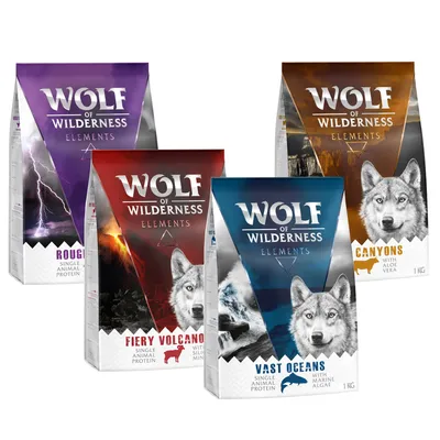 Fire poser Wolf of Wilderness Elements hundefoder: Rough Storm, Fiery Volcano, Vast Oceans og Canyons. Tekst på poserne inkluderer 'Single Animal Protein' og vægt 1 kg.