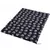 Tapis rectangulaire en tissu noir avec motifs empreintes de pattes blanches, sans autres éléments visibles ni marque apparente.