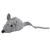 Jouet en forme de souris grise en tissu peluche, avec oreilles, yeux noirs et longue queue visible.