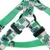 Vihreä valjas Slytherin-kuosilla, shakkiruutukuviolla, mustilla soljilla ja metallirenkaalla. Designissa käärmeitä ja tähtiä.