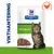 Hill's Prescription Diet Metabolic, bild på en katt, skål med foderbitar, hönssymbol, text: VIKTHANTERING Hill's Prescription Diet Metabolic, bild på en katt, skål med foderbitar, hönssymbol, text: VIKTHANTERING