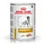 ROYAL CANIN URINARY S/O kutyakonzerv, VETERINARY felirattal, loaf mousse textura páté, 410 g. Kutya illusztráció a címkén.