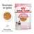 Royal Canin Kitten Up to 12 months, bouchées en gelée, 85 g x12, texture tendre pour les dents de lait, sachet avec photo d’un chaton et numéro 3 stage visible.