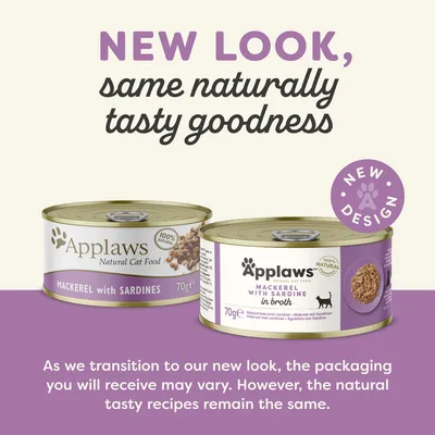 To dåser Applaws Natural Cat Food, Mackerel with Sardines 70 g. Tekst: NEW LOOK, same naturally tasty goodness, NEW DESIGN. Emballagen kan variere, opskriften forbliver den samme.