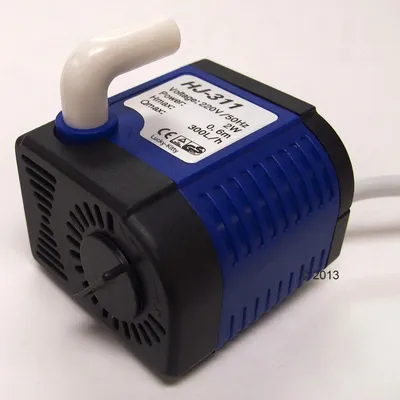 Lucky Kitty Ceramic Drinking Fountain