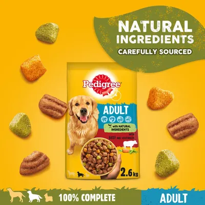 Pedigree Adult food with natural ingredients, beef and vegetables, 2.6kg pack. Label states 100% complete and carefully sourced natural ingredients. For adult pets.