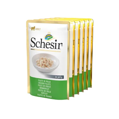 Schesir Adult in jelly, filetky z kuracieho mäsa. Viacbalenie kapsičiek, na obale miska s kúskami mäsa. Text: Filetti di pollo, Chicken fillets, in jelly.
